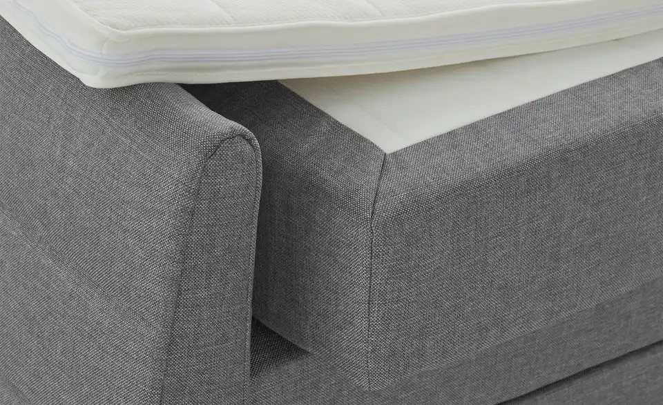 Boxspringbett mit Bettkasten und Topper, Detailansicht