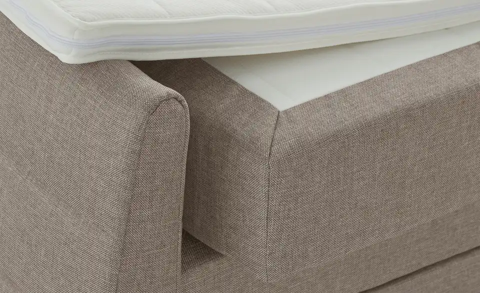Boxspringbett mit Bettkasten und Topper, Detailansicht