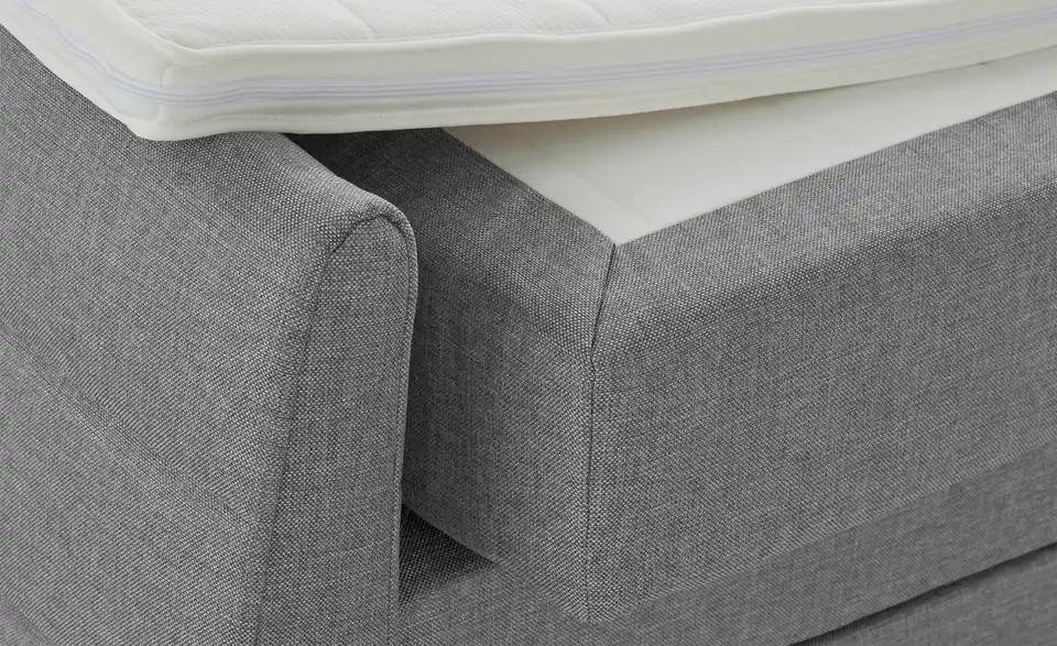 Boxspringbett mit Bettkasten und Topper, Detailansicht