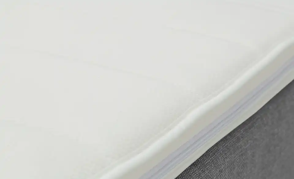 Boxspringbett mit Bettkasten und Topper, Detailansicht