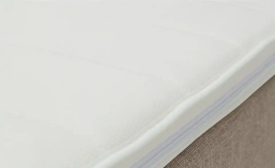 Boxspringbett mit Bettkasten und Topper, Detailansicht