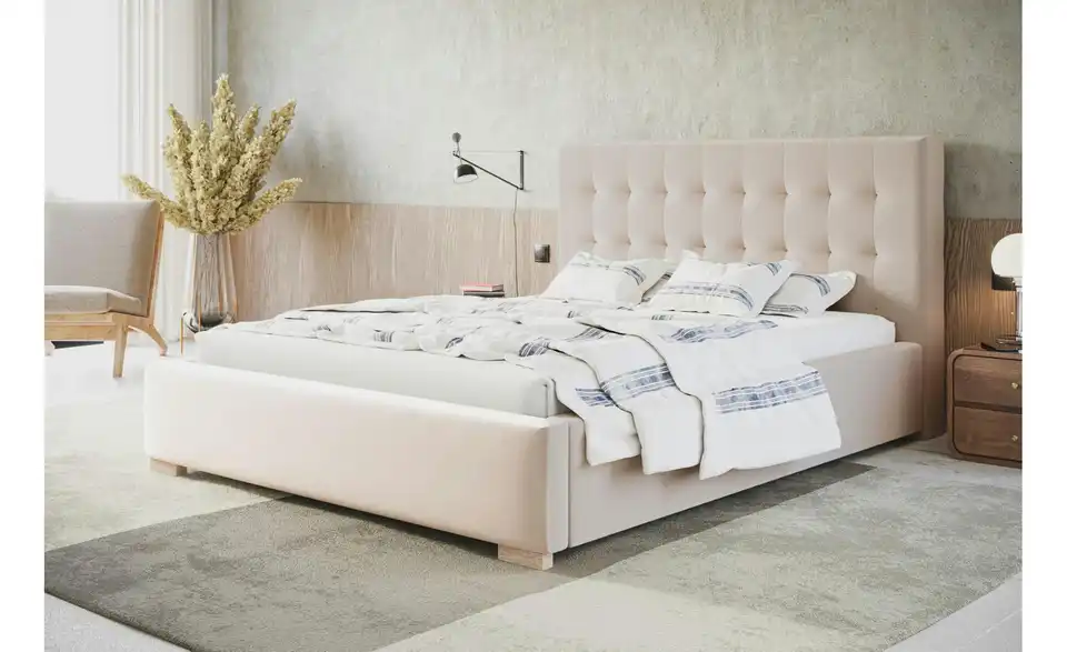 Polsterbett mit Stauraum, in Wohnsituation