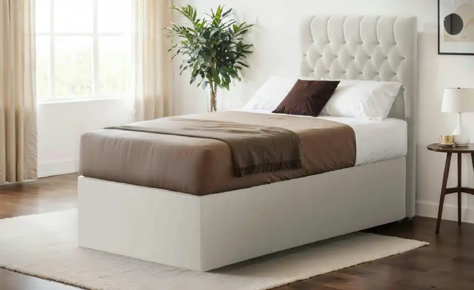 Boxbett mit Bettkasten, in Wohnsituation