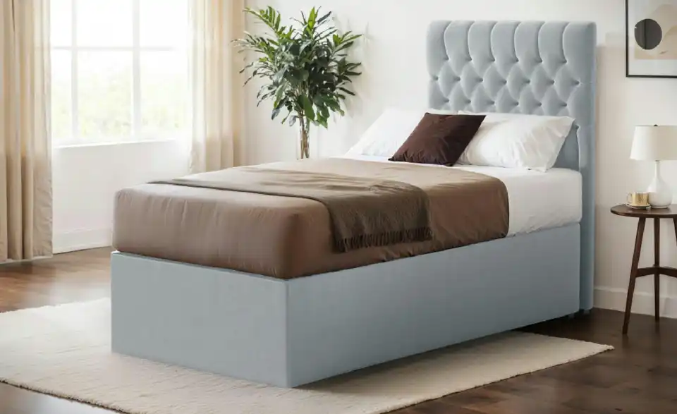 Boxbett mit Bettkasten, in Wohnsituation