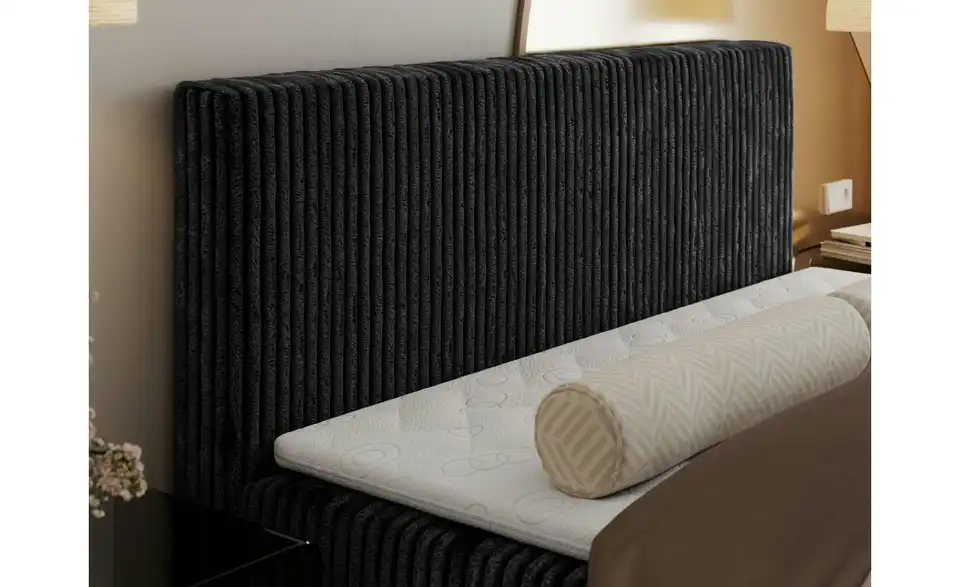 Boxbett mit Bettkasten, in Wohnsituation