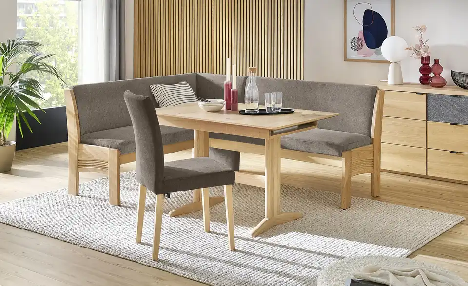 Eckbank mit Stauraum, in Wohnsituation