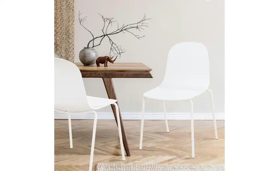 Stapelstuhl stapelbar, in Wohnsituation