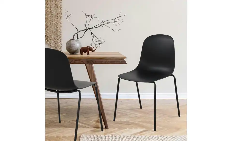 Stapelstuhl stapelbar, in Wohnsituation