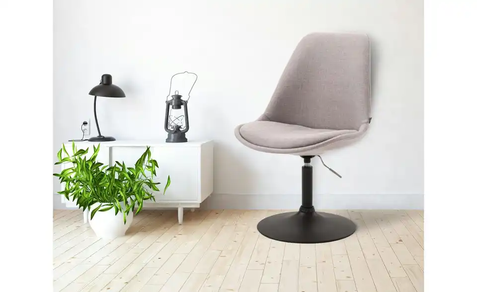 Drehstuhl drehbar, in Wohnsituation