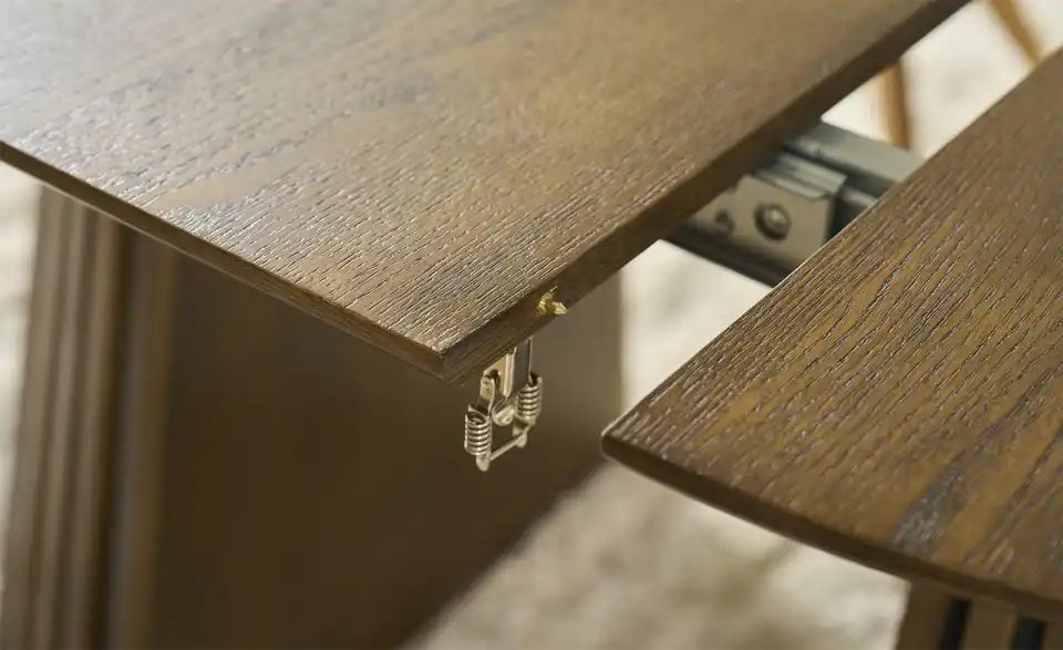 Esstisch ausziehbar, Detailansicht