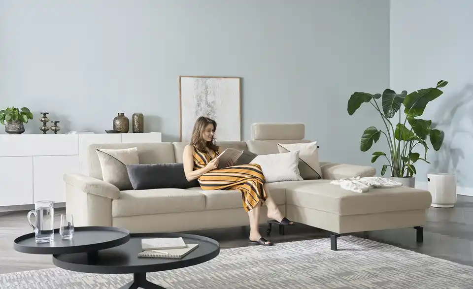 Max Schelling Ecksofa Maximum Move Feincord, in Wohnsituation