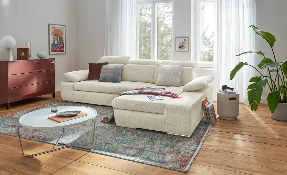 Twist Ecksofa Avilla aus Mikrofaser, in Wohnsituation
