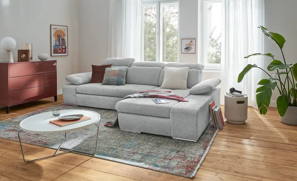Twist Ecksofa Avilla aus Mikrofaser, in Wohnsituation