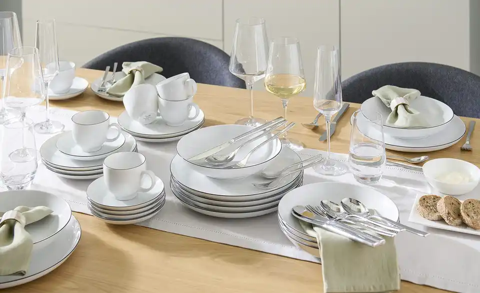 LEONARDO Rotweinglas Mozart, in Wohnsituation