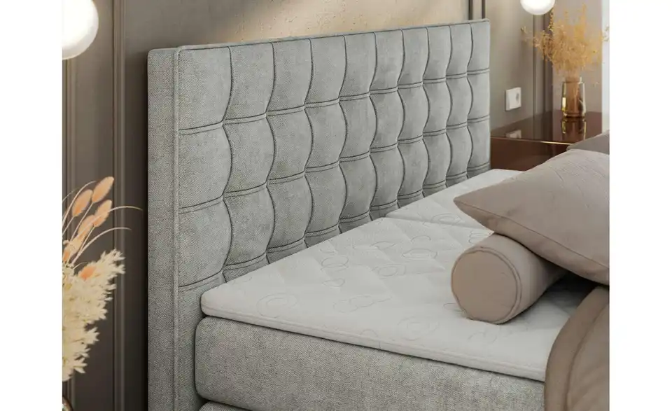 Motor Boxspringbett mit Bettkasten, in Wohnsituation