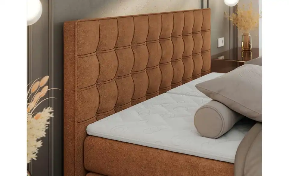 Motor Boxspringbett mit Bettkasten, in Wohnsituation