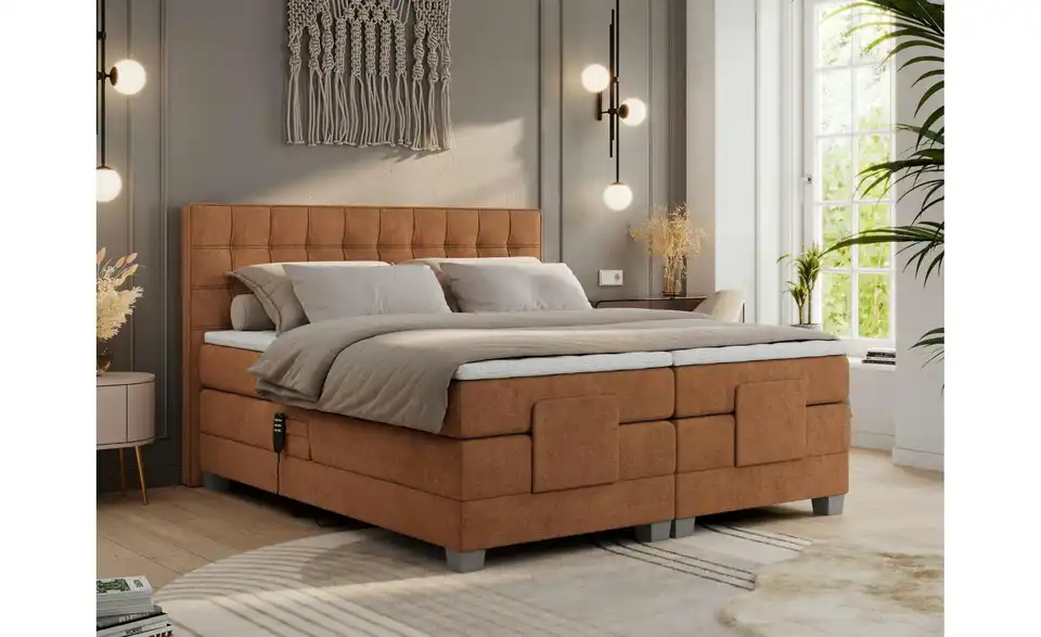 Motor Boxspringbett mit Bettkasten, in Wohnsituation
