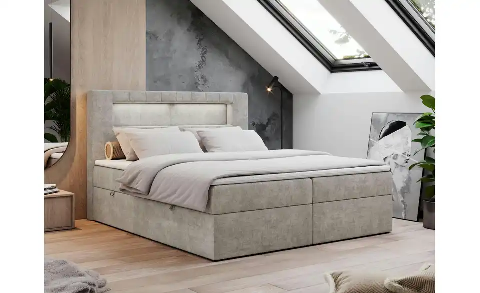 Boxbett mit Bettkasten, in Wohnsituation