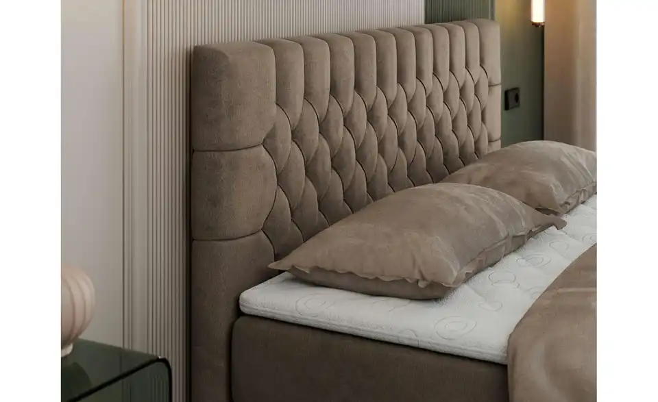 Boxbett mit Bettkasten, in Wohnsituation