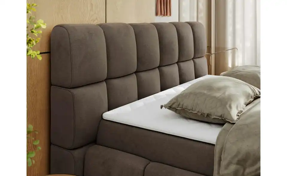 Boxbett mit Bettkasten, in Wohnsituation