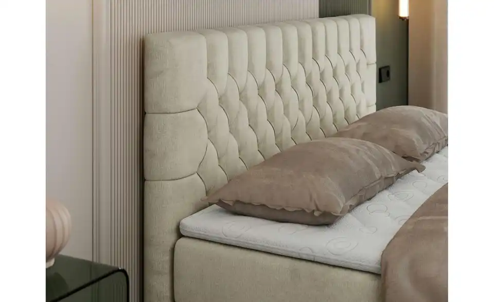 Boxbett mit Bettkasten, in Wohnsituation