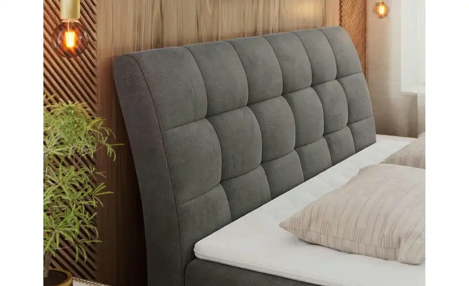 Boxbett mit Bettkasten, in Wohnsituation