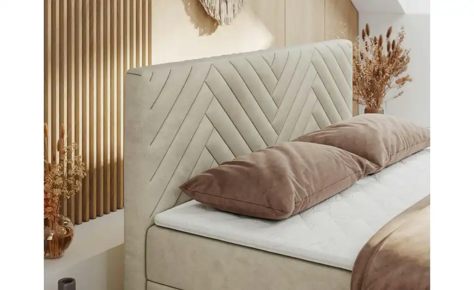 Boxbett mit Bettkasten, in Wohnsituation