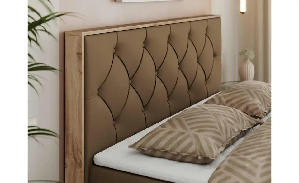 Boxbett mit Bettkasten, in Wohnsituation