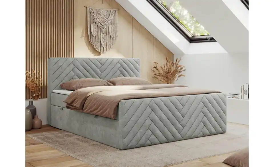 Boxbett mit Bettkasten, in Wohnsituation