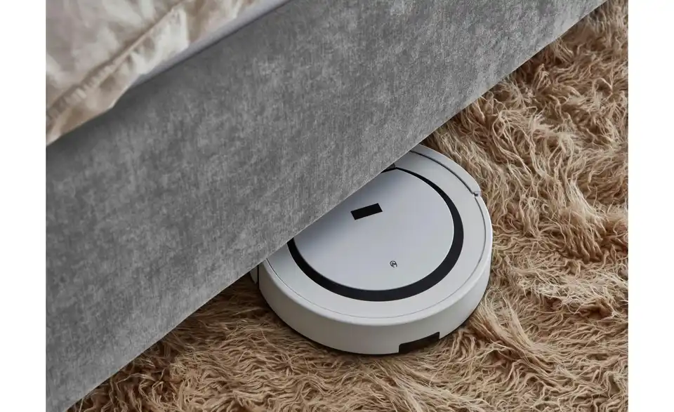 Polsterbett in grau, in Wohnsituation