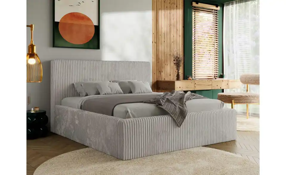 Polsterbett mit Bettkasten, in Wohnsituation