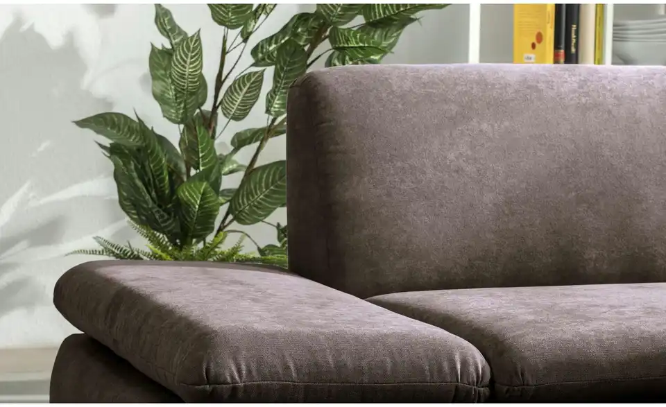 Max Winzer Ecksofa, Ergänzung