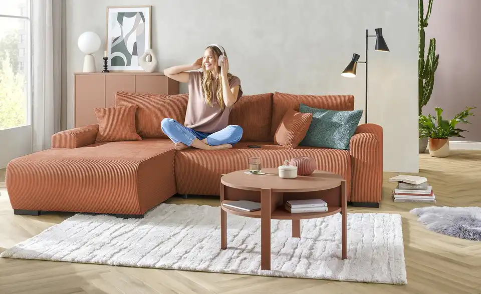 smart Ecksofa Nelly mit Schlaffunktion, in Wohnsituation