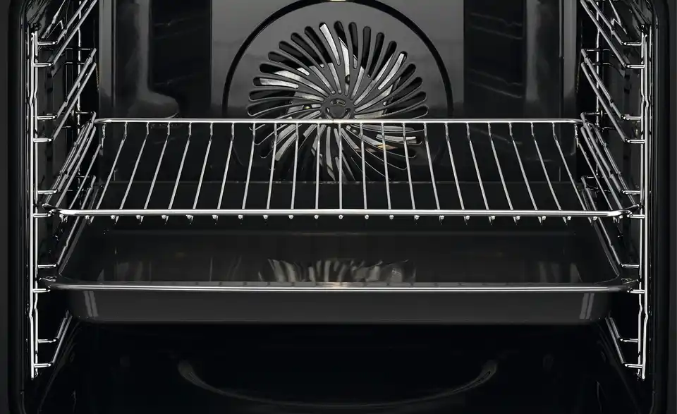 Einbau-Herdset HZ13M20I1R, geöffnet