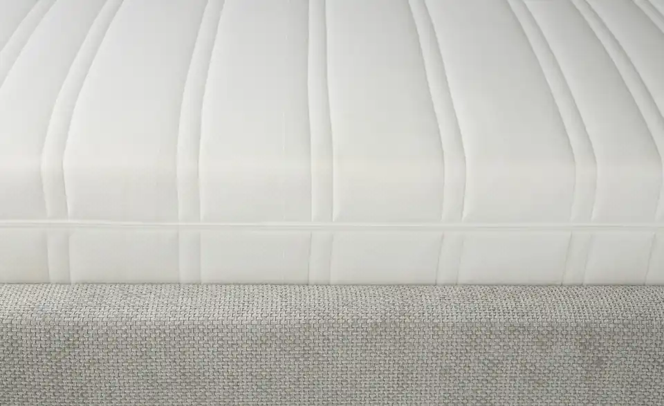 Polsterbett mit Bettgestell, Detailansicht