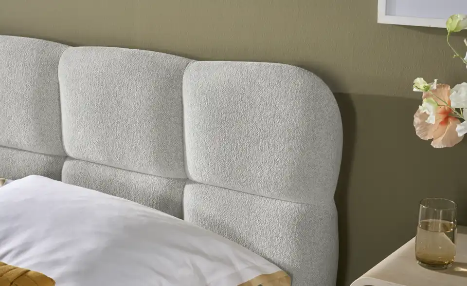 Polsterbett mit Bettkasten, Detailansicht