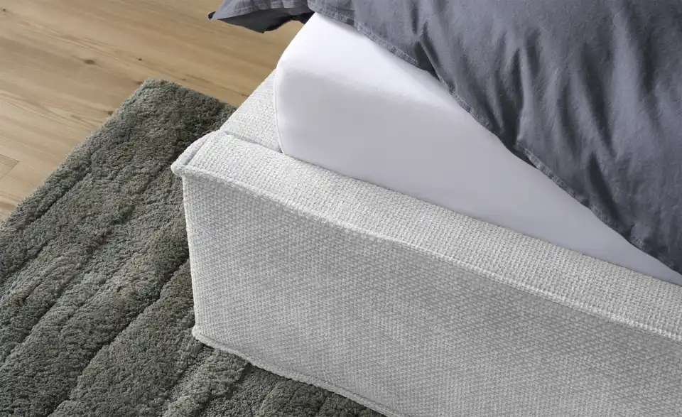 Polsterbett mit Bettgestell, Detailansicht