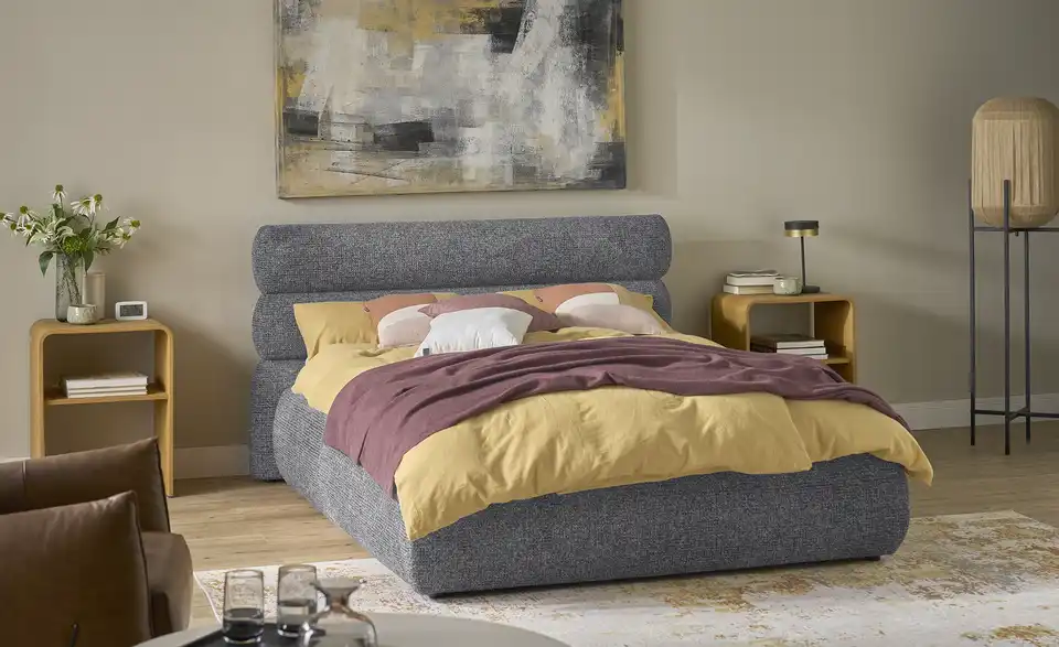 Twist Polsterbett mit Bettkasten, in Wohnsituation
