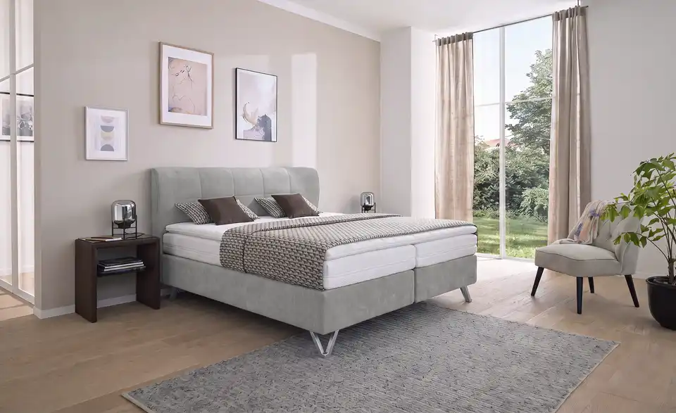 RUF Boxspringbett, in Wohnsituation