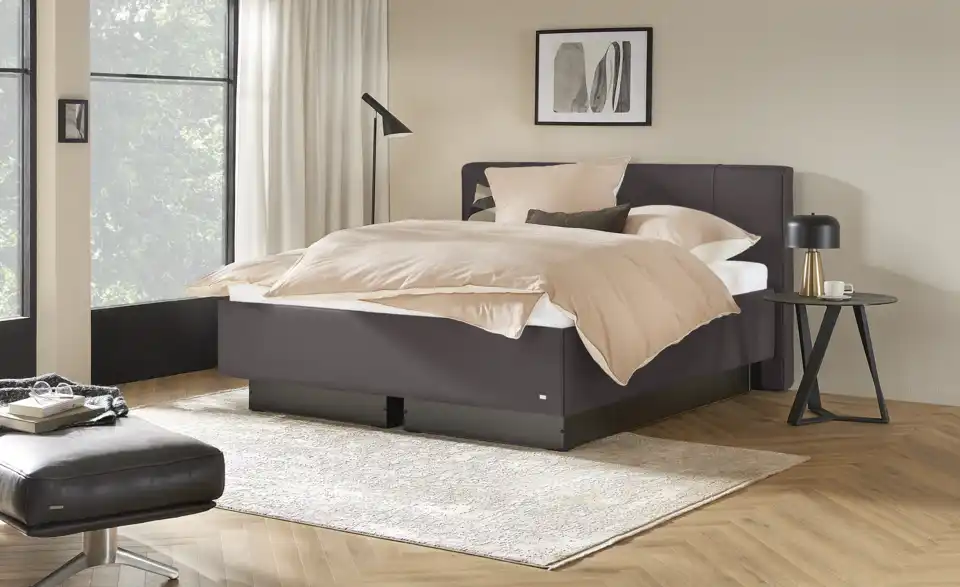 RUF Boxspringbett, in Wohnsituation