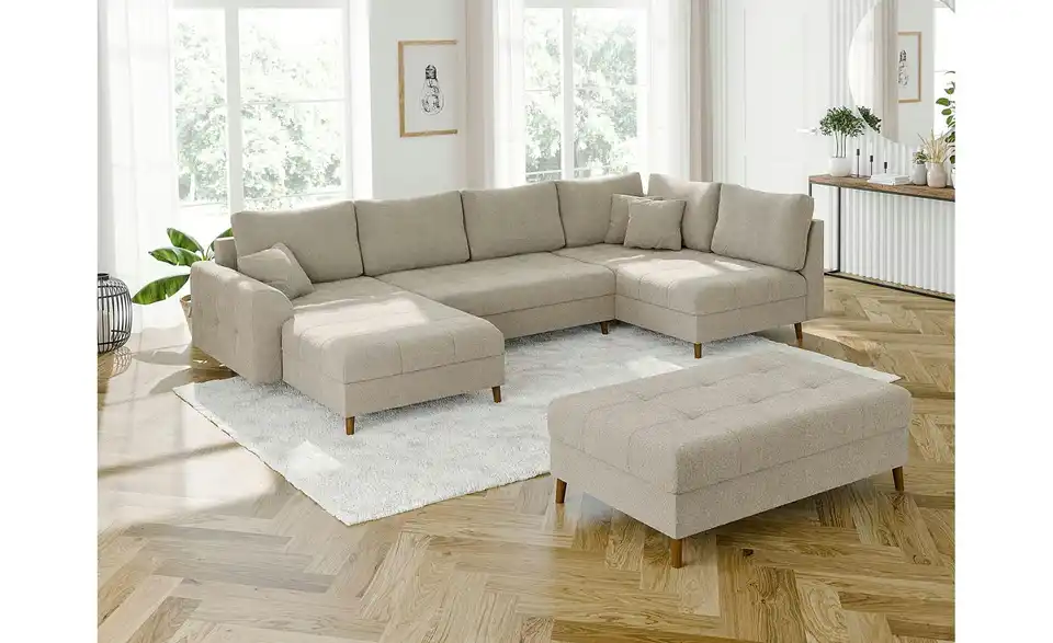 Wohnlandschaft mit Hocker, in Wohnsituation