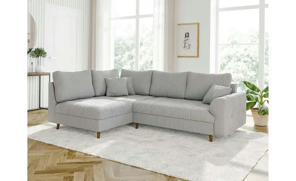 Ecksofa, in Wohnsituation
