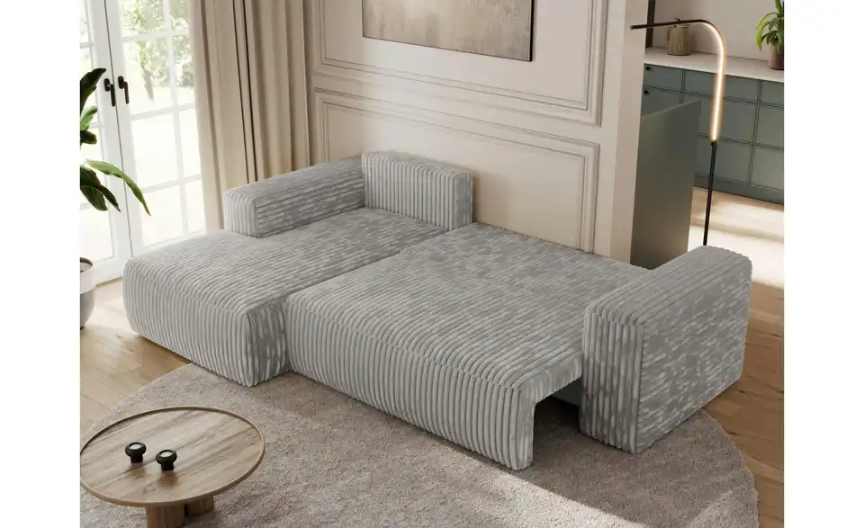 Ecksofa Hellgrau, in Wohnsituation