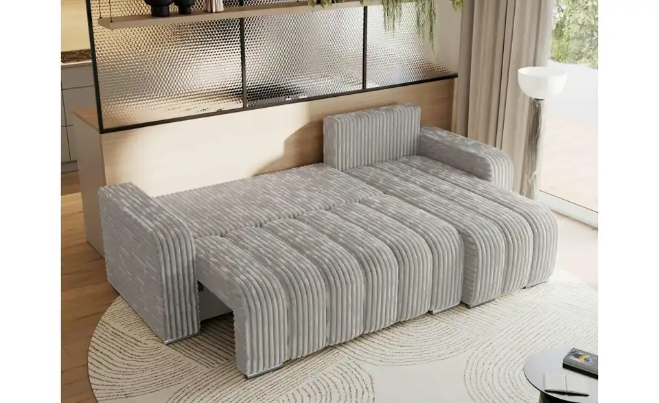 Ecksofa Hellgrau, in Wohnsituation