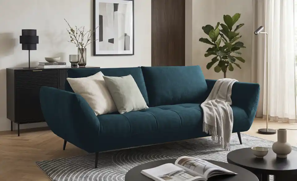 bobb Sofa 2,5 -sitzig Carly mit Sitztiefenverstellung, in Wohnsituation
