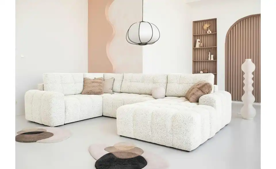 Miuform Wohnlandschaft, in Wohnsituation