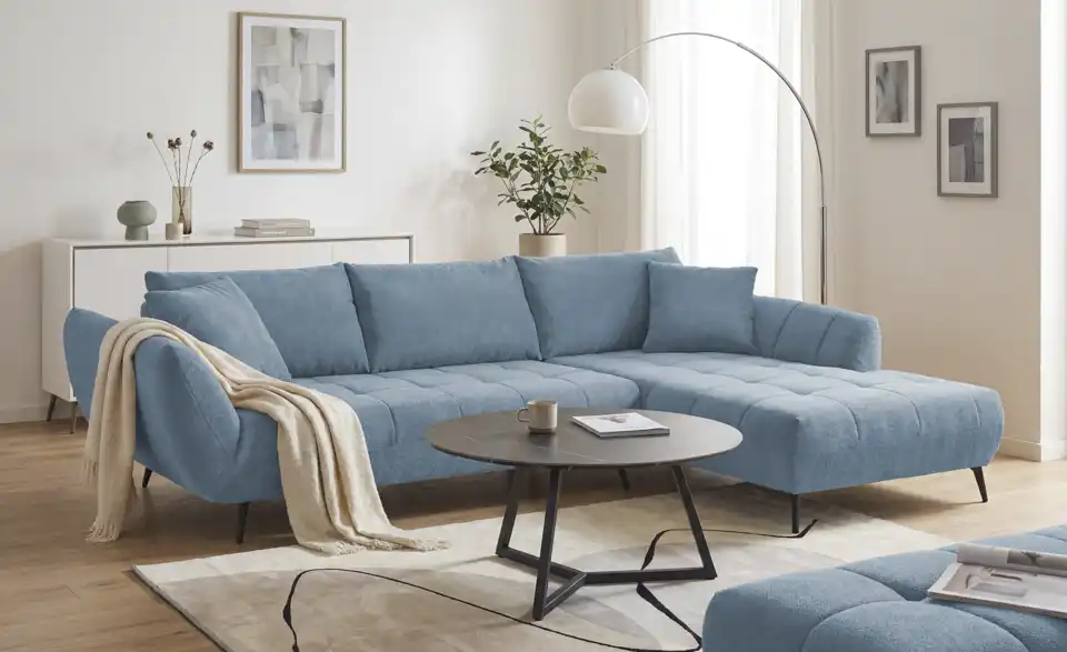 bobb Ecksofa Carly mit Sitztiefenverstellung, in Wohnsituation