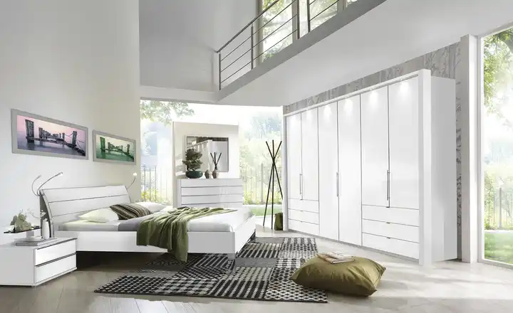 Bettanlage mit 2 Nachtkonsolen