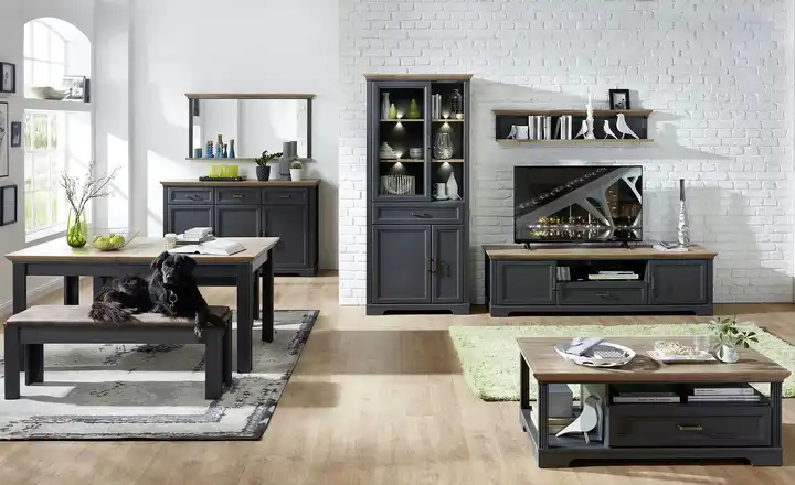  Sideboard  