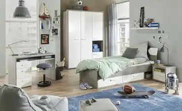 Kleiderschrank